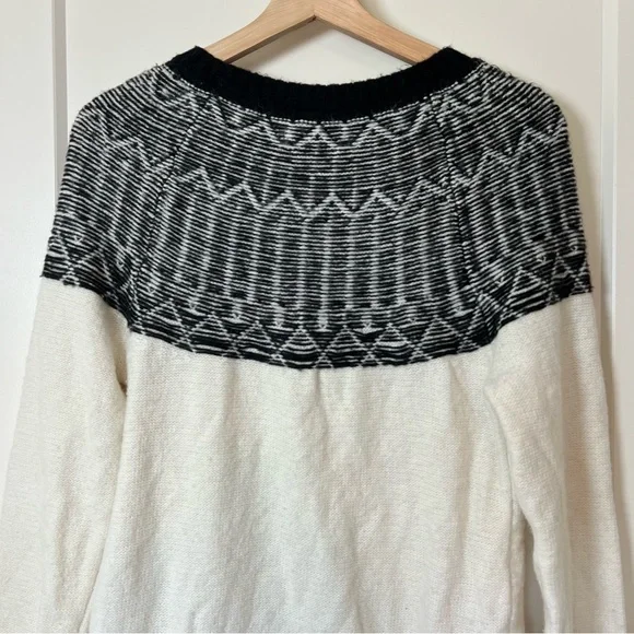 Talbots White & Black Soft Knit Part Wool Blend Cozy Fall Sweater 🖤🕊️ - Picture 10 of 10